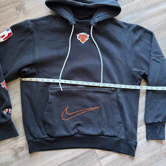 Nike NBA New York Knicks Men’s Pullover Hoodie Size Medium Black - Picture 3 of 5